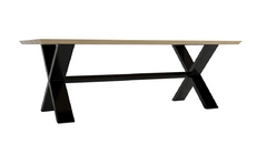 Stół z nogami krzżakowymi 2.jpg